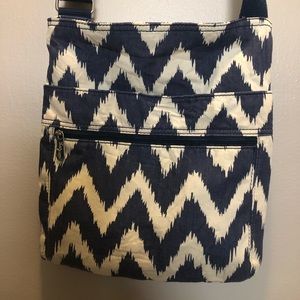VGUC Thirty One Cross Body Purse